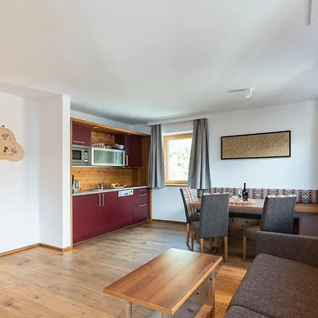 Haus Sonnenterrasse Apartment Fiss Exterior photo
